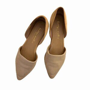 Bettye Muller Concept d"Orsay Flats Pointed Toe 1/2" Heel Light Beige Size 7.5M